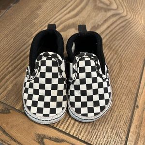 Baby vans size 4